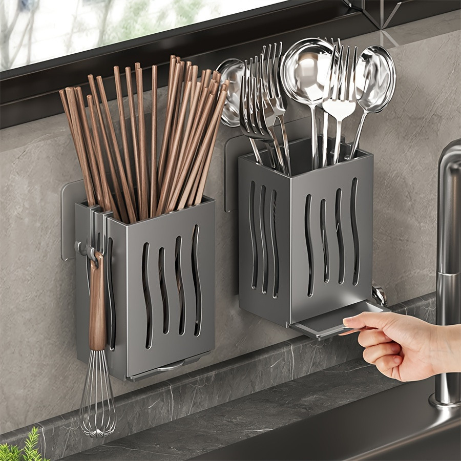 Kitchen supplies holder